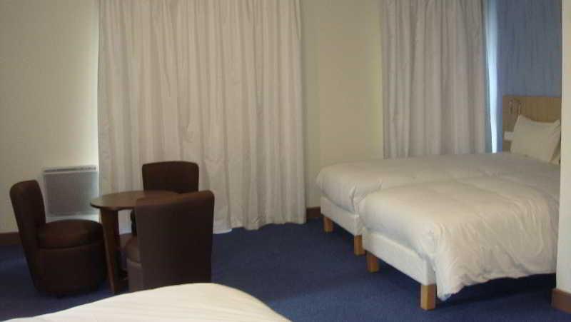The Originals Access, Hotel Cholet Gare Exterior photo