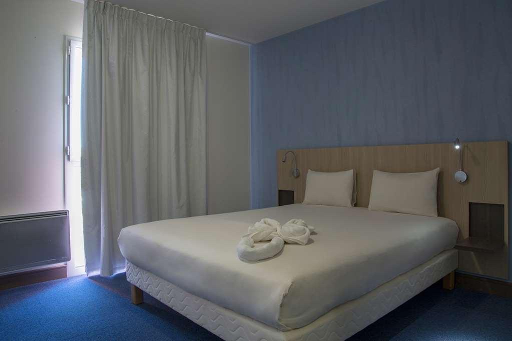 The Originals Access, Hotel Cholet Gare Room photo