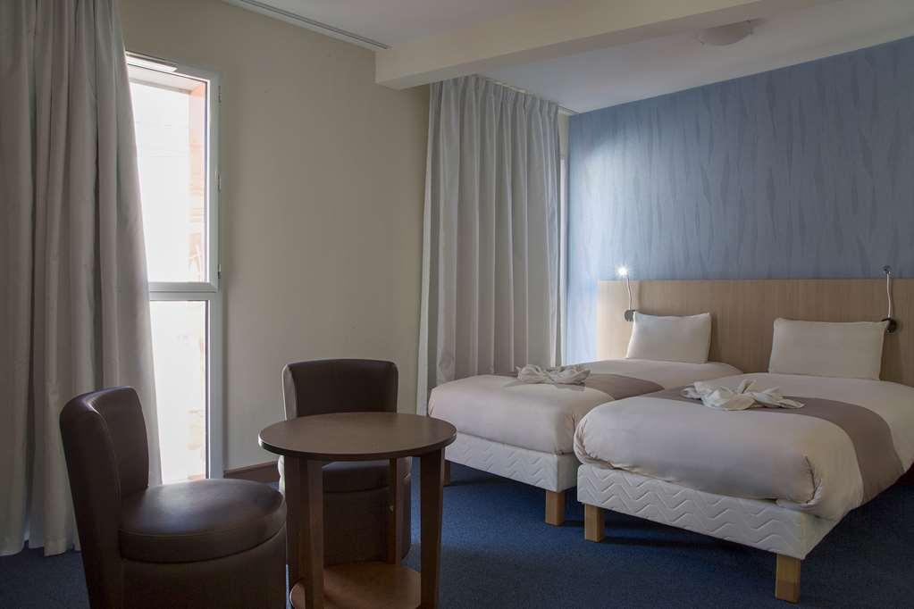 The Originals Access, Hotel Cholet Gare Room photo